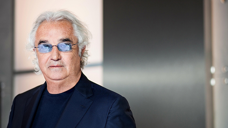 Lido extralusso ad Otranto, Briatore cerca personale Lido extralusso ad Otranto, Briatore cerca personale
