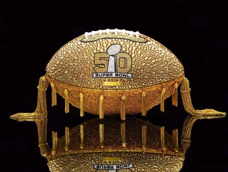 Super Bowl 2016: i palloni disegnati dai migliori brand di moda