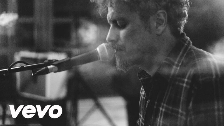 Una Mano Sugli Occhi, il nuovo video unplugged di Niccolò Fabi