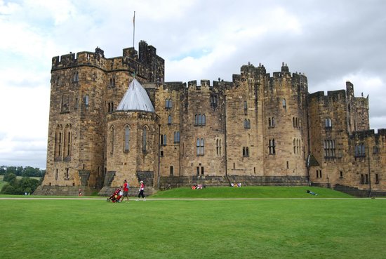 alnwick castle4
