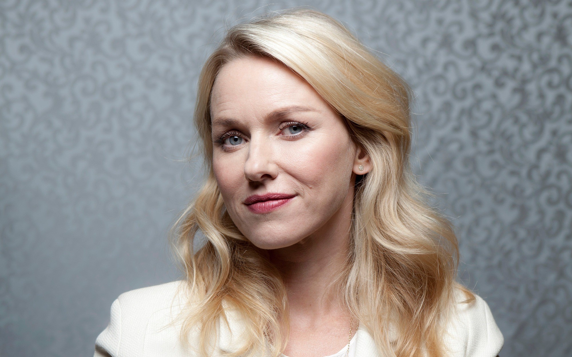 naomi watts paparazzata in metro risponde su instagram ad naomi watts paparazzata in metro risponde su instagram ad