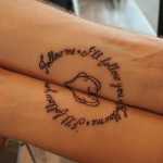 Tatuaggi piccoli polso coppia complementari