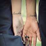 Tatuaggi piccoli polso per coppia