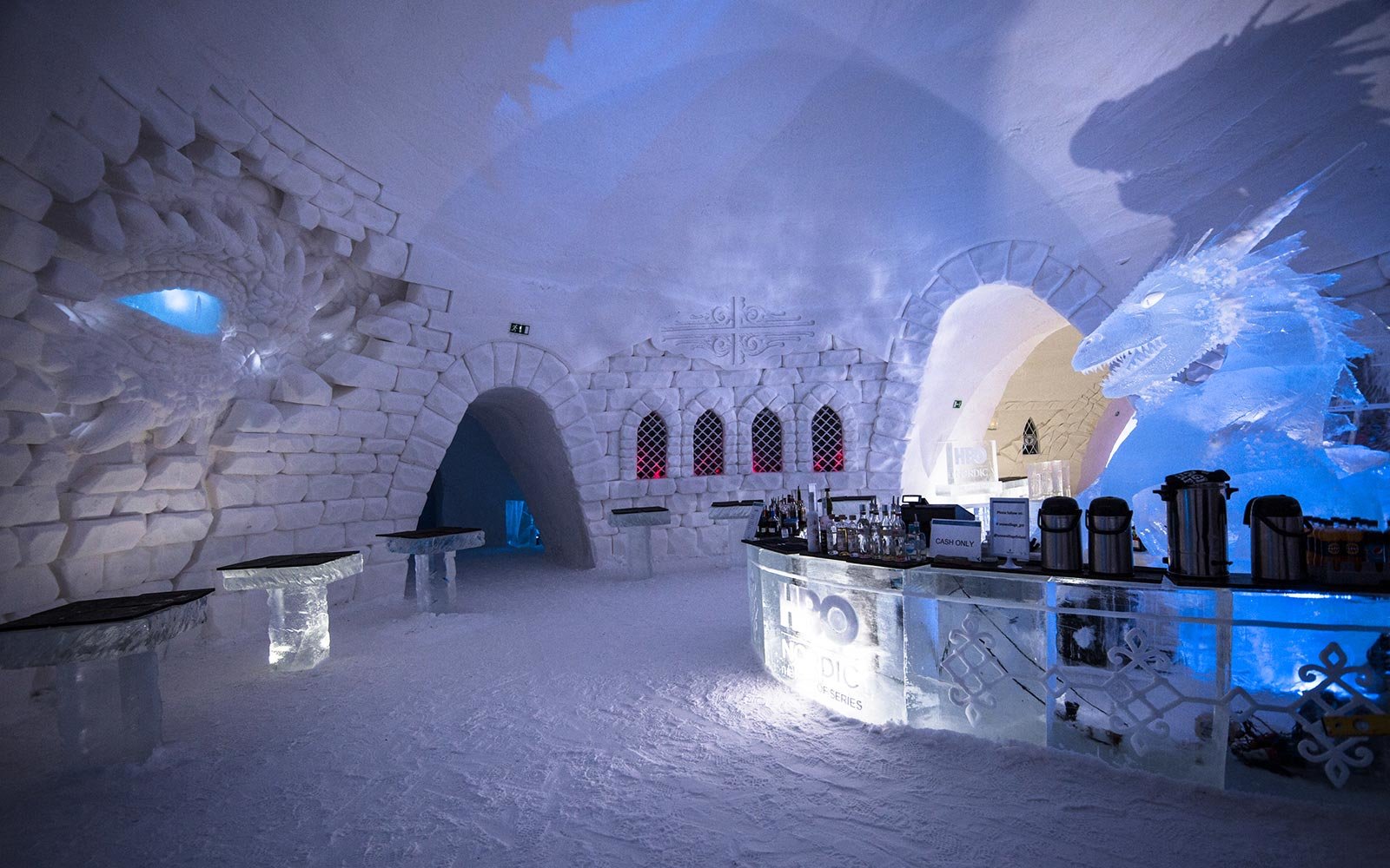 Game of Thrones Ice Hotel - lounge bar