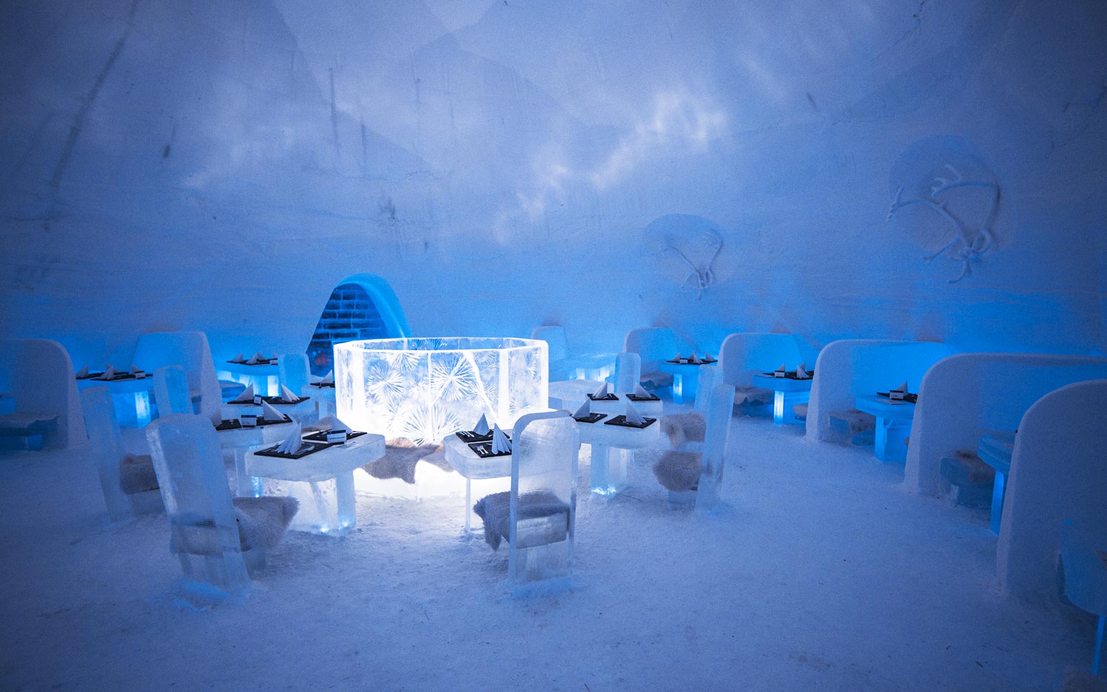 Game of Thrones Ice Hotel - restaurant