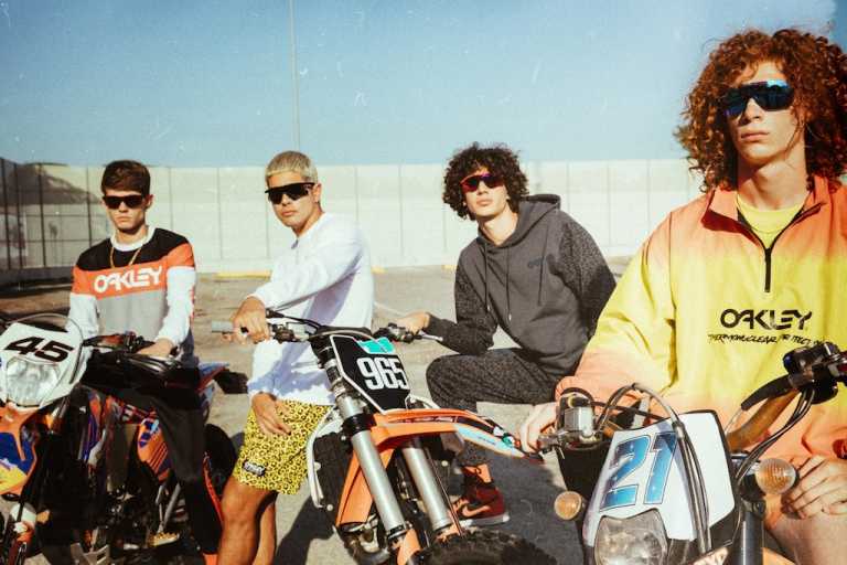 Capsule collection Thermonuclear Protection di Oakley