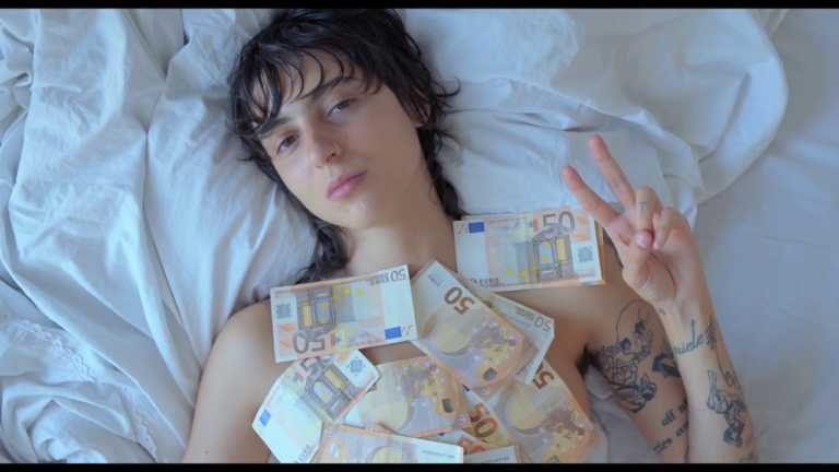 Searching Eva: trailer del documentario in anteprima al Milano Film Festival