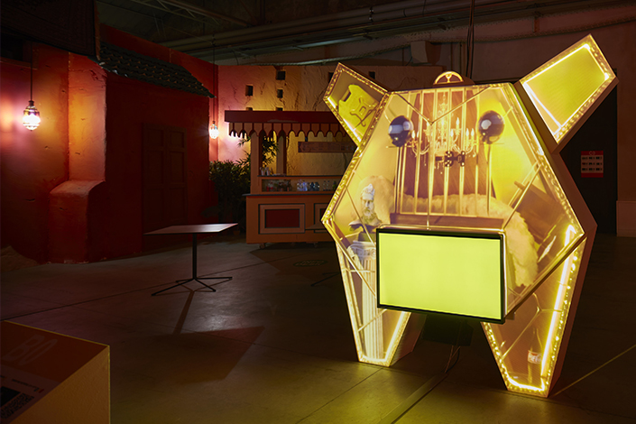 Neïl Beloufa mostra HangarBIcocca Milano