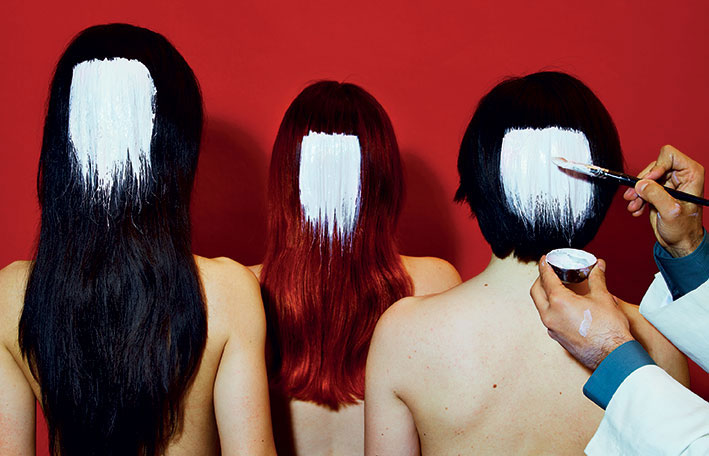 VillaToilet MartinMedici PaperParr Mostra Villa Medici