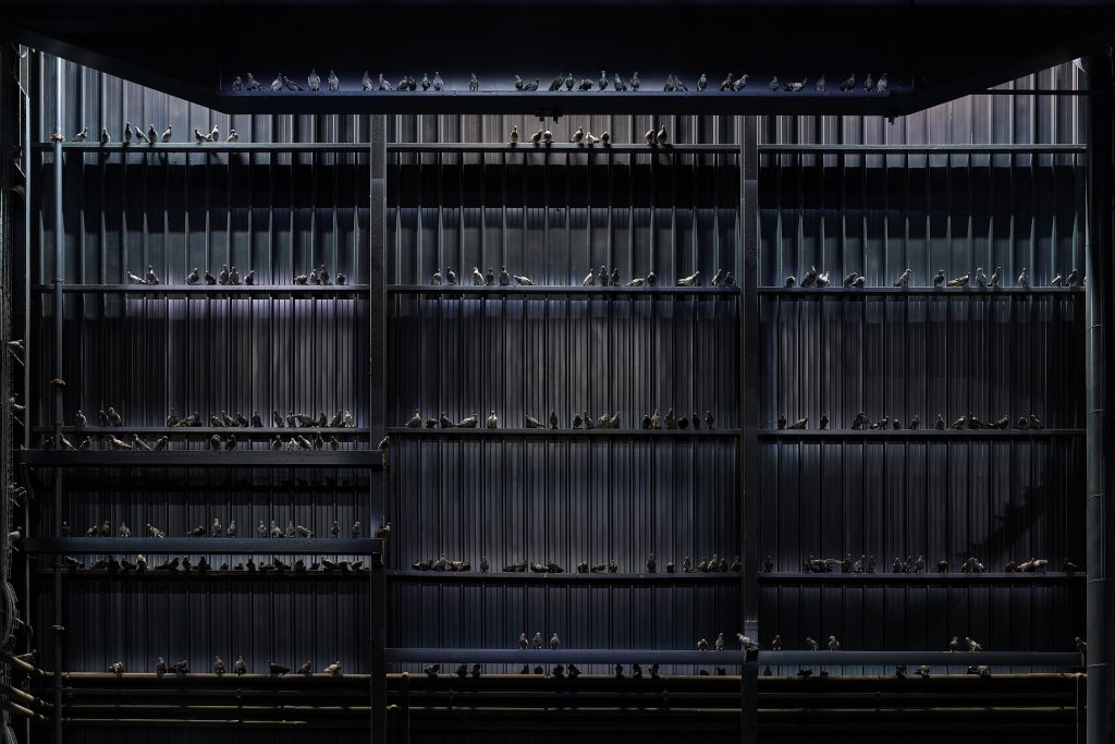 Maurizio Cattelan HangarBicocca mostra Milano