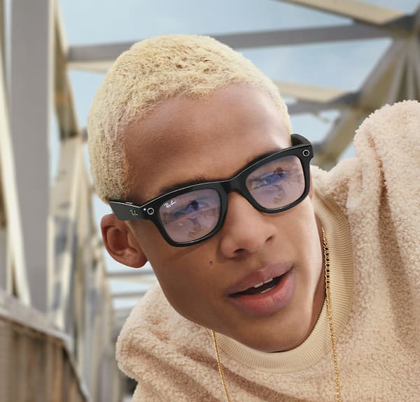 Ray-Ban Stories Lifestyle