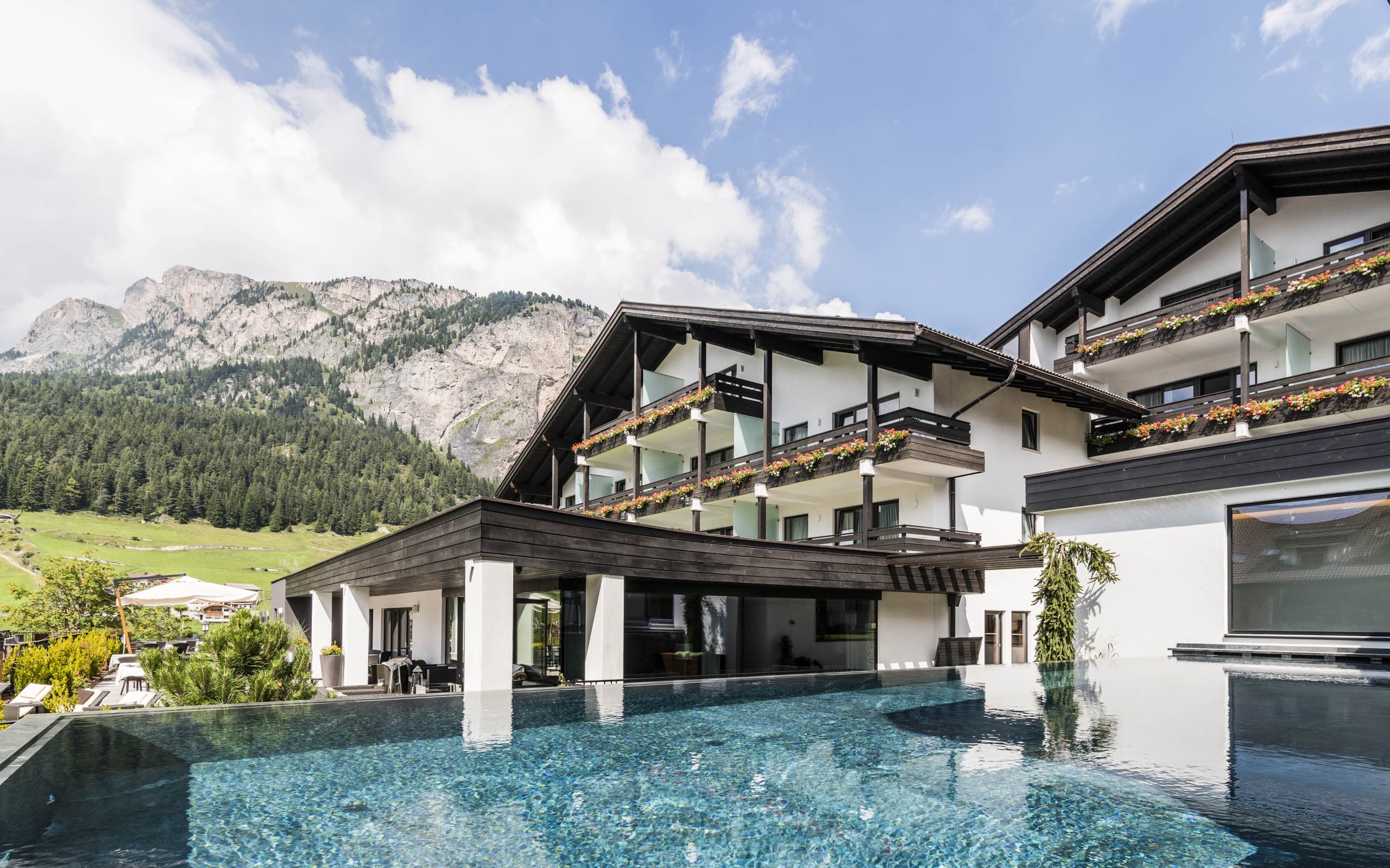 Familienhotels Südtirol  (C) Hannes Niederkofler_Hotel_Biancaneve
