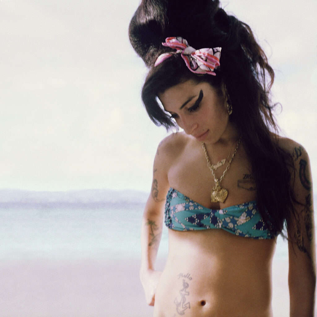 Bryan Adams exposed mostra milano