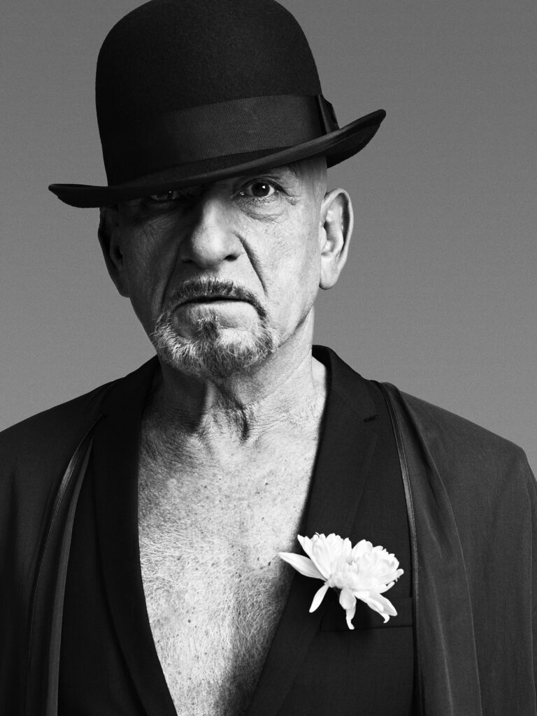 Bryan Adams exposed mostra milano