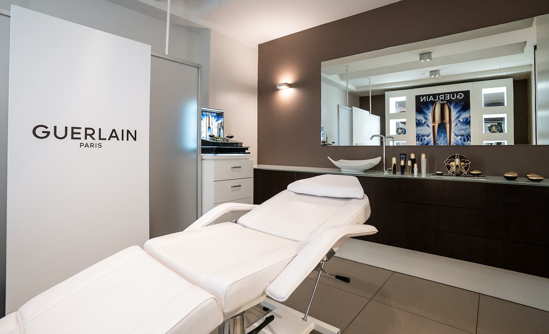 GUERLAIN - BEE GARDEN RINASCENTE MILANO DUOMO - Cabina