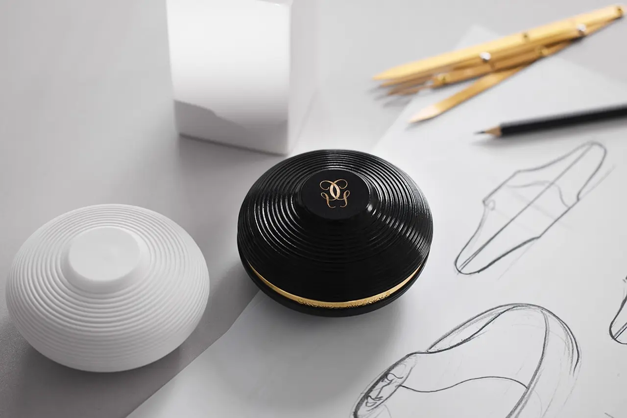 Orchidée Impériale Black La Crème, il nuovo trattamento anti-età di Guerlain