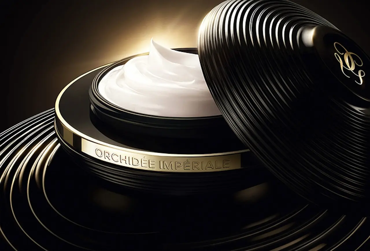 Orchidée Impériale Black La Crème, il nuovo trattamento anti-età di Guerlain