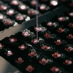 Il savoir-faire nel cuore della collezione Métiers d'art 2024/25 by CHANEL