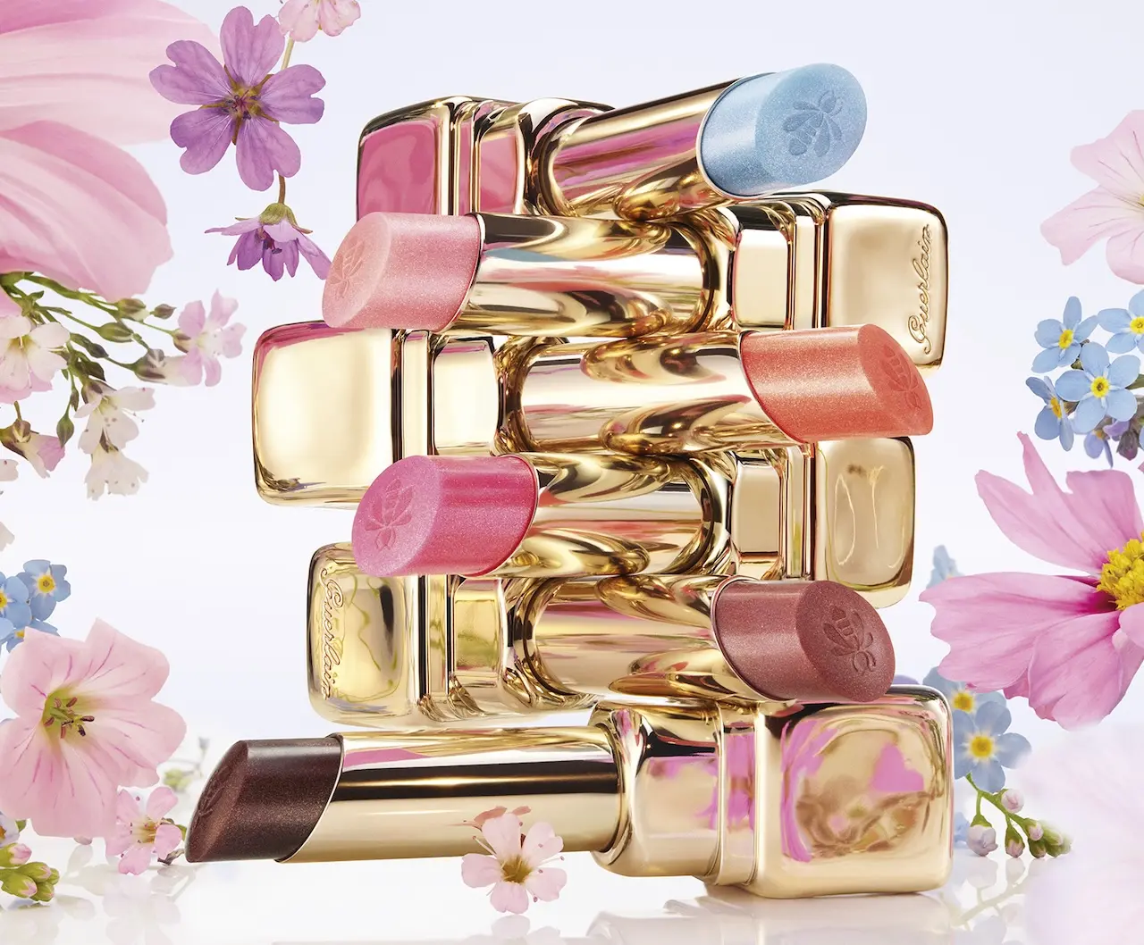 Guerlain evidenzia la nuova collezione make-up labbra nella Spring Collection 2025