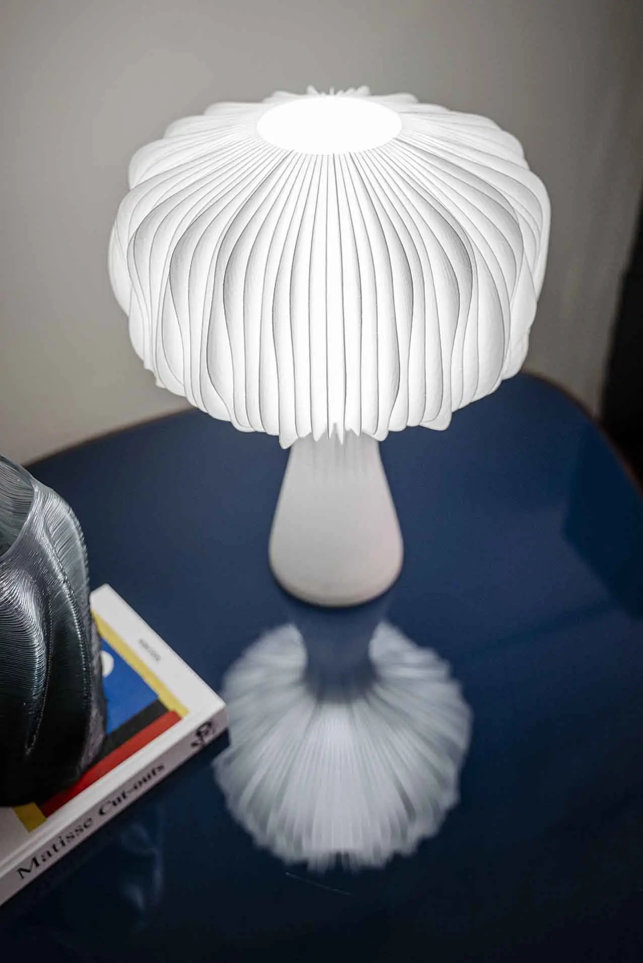 Moiré Gallery Milano presenta “Sinuosa” con le creazioni di Zhao Zihan